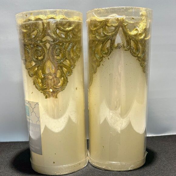 Impressions Flameless LED Pillar Candles - White and Gold - Picture 5 of 9